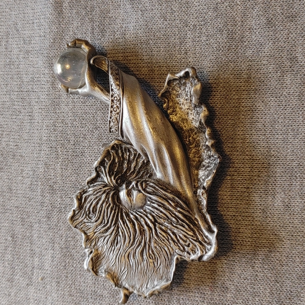 Wizard brooch